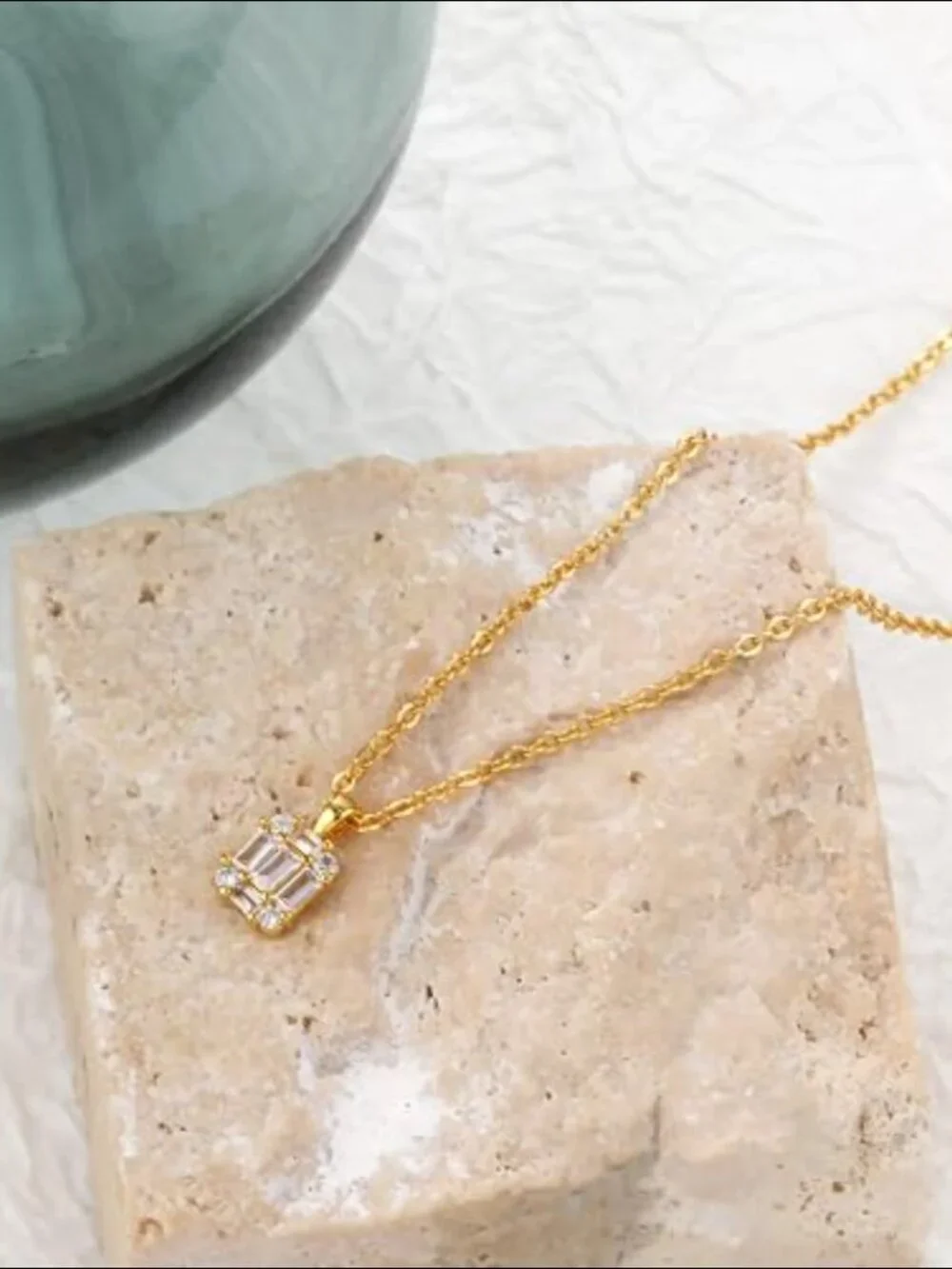 N/A dainty pendant